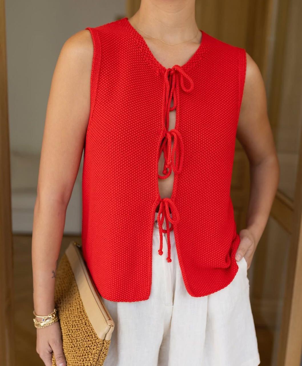 Top Red Knitted