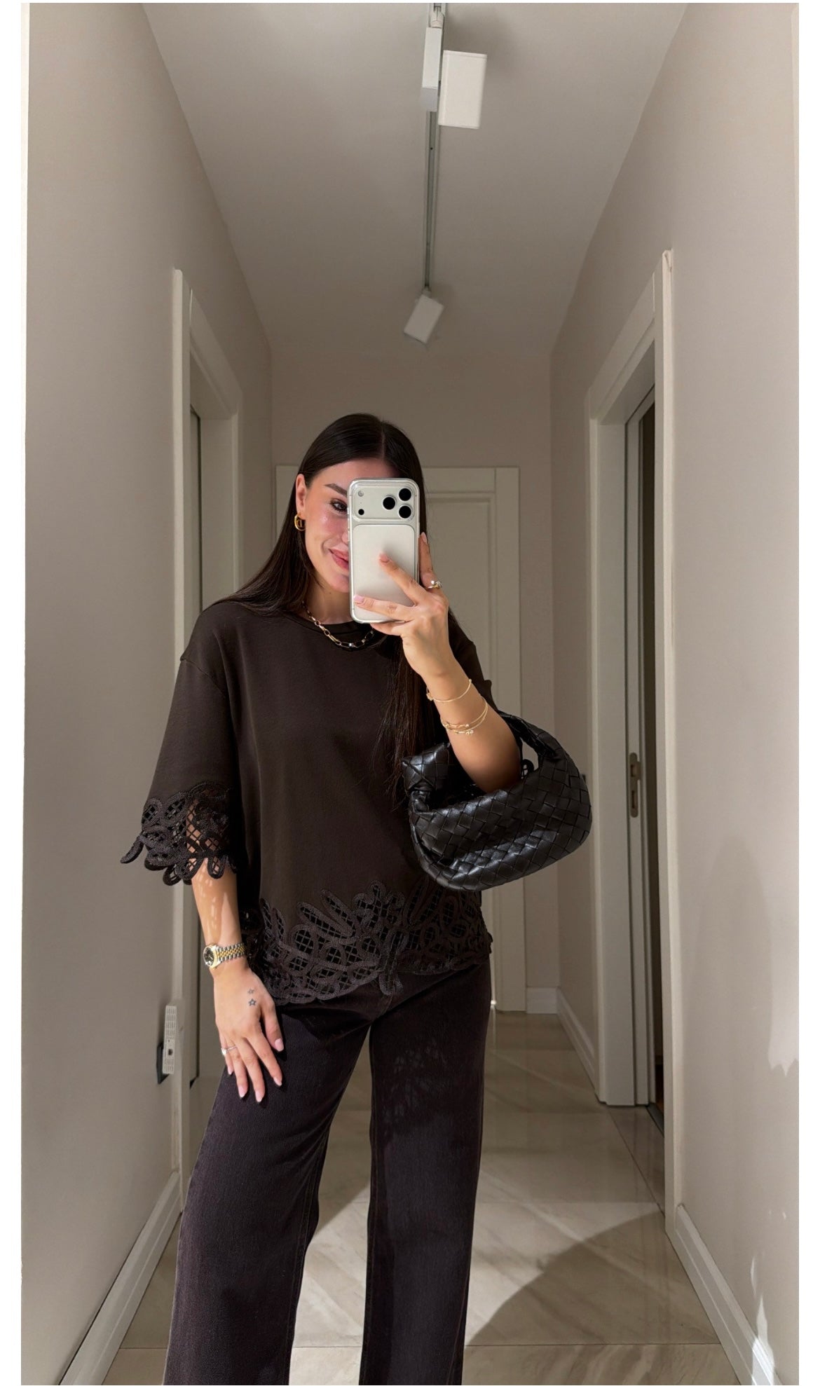 T shirt brown lace