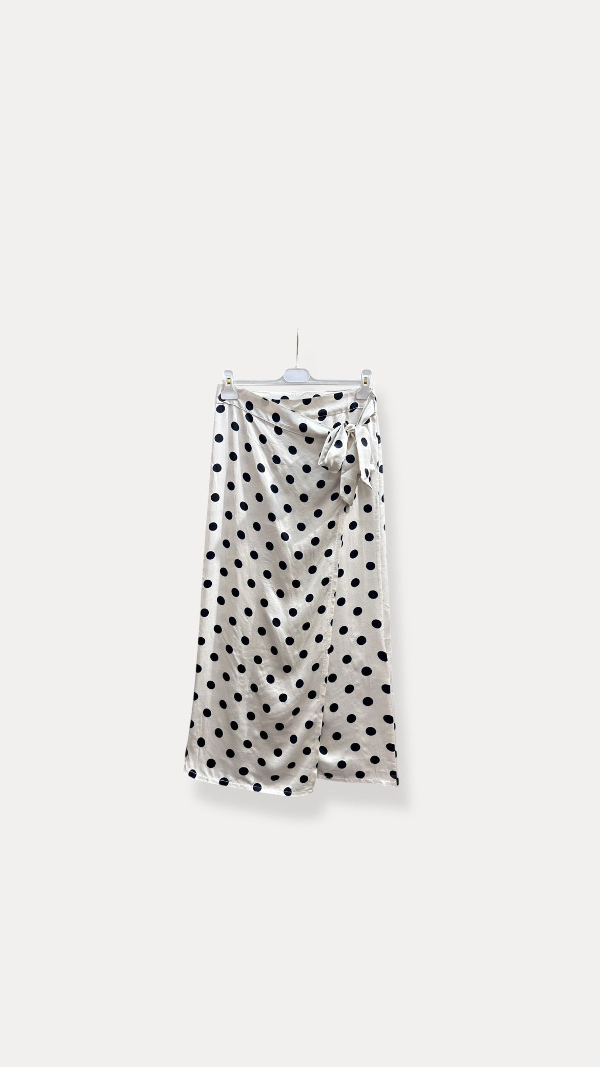Skirt polka white