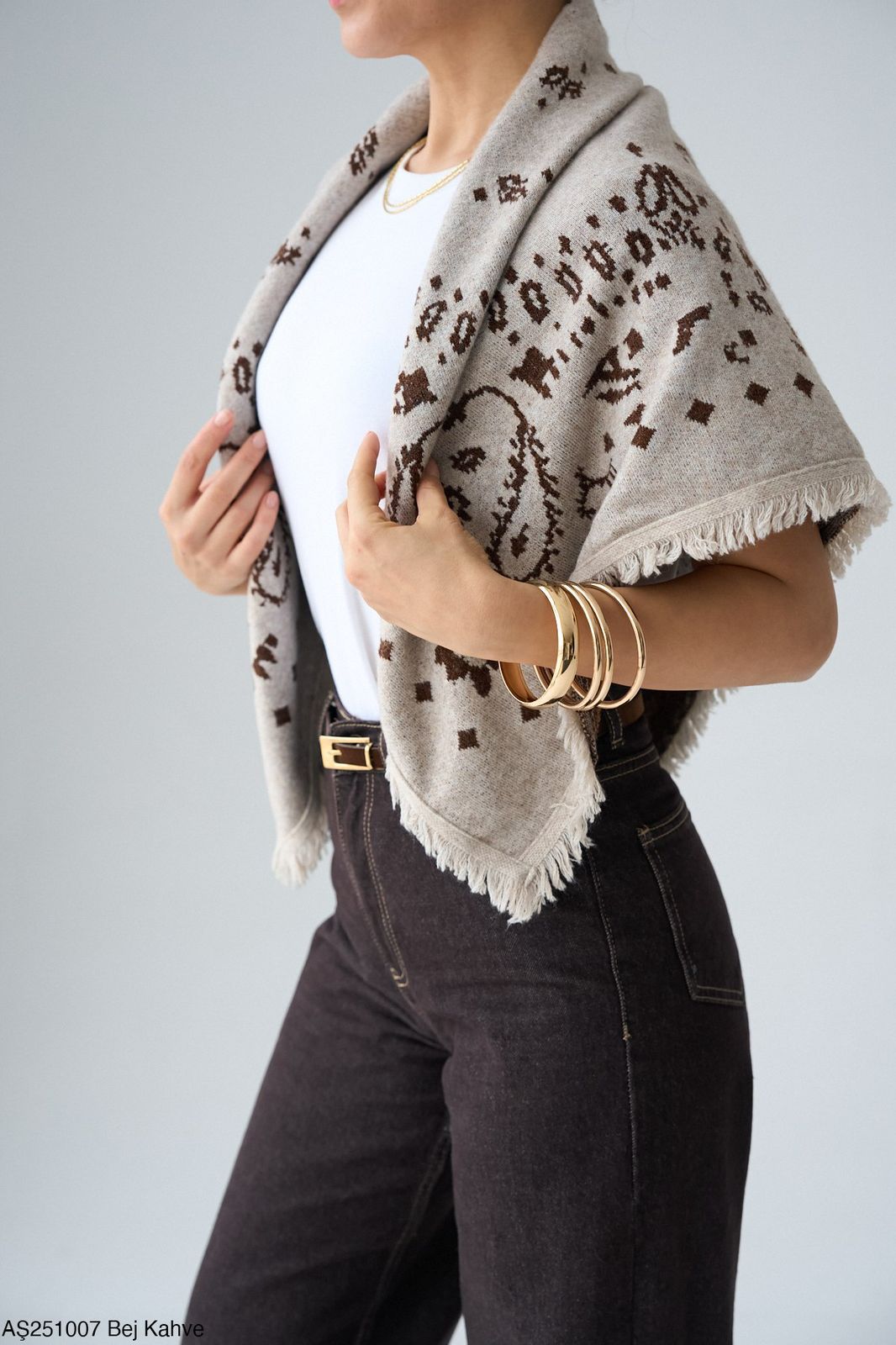 Bandana scarf beige