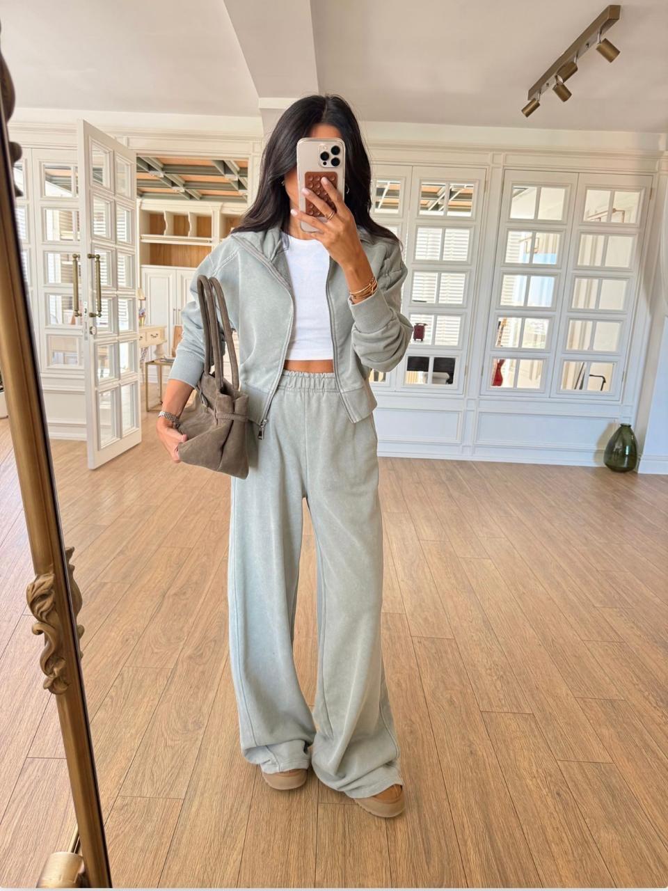 Set light olive cotton