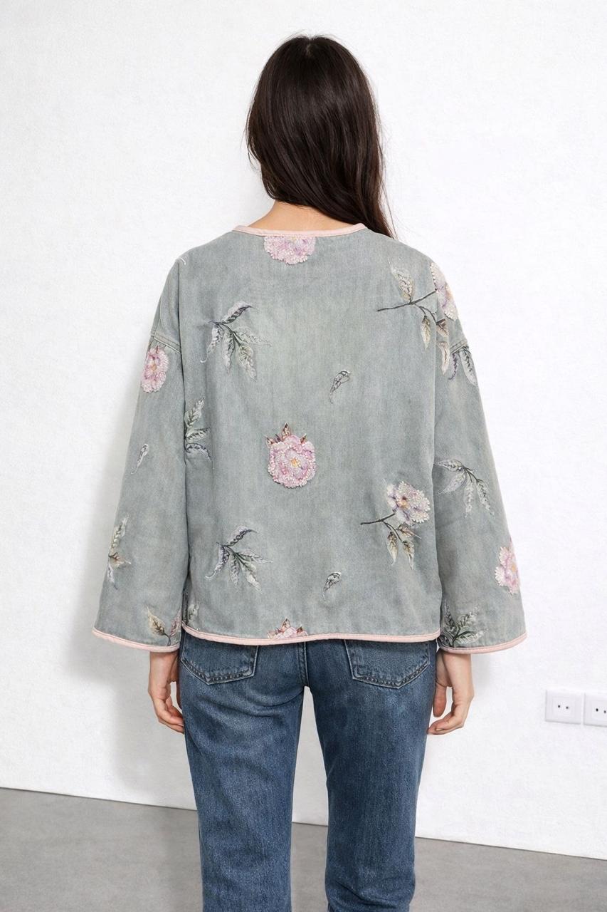 Jacket embroidery denim