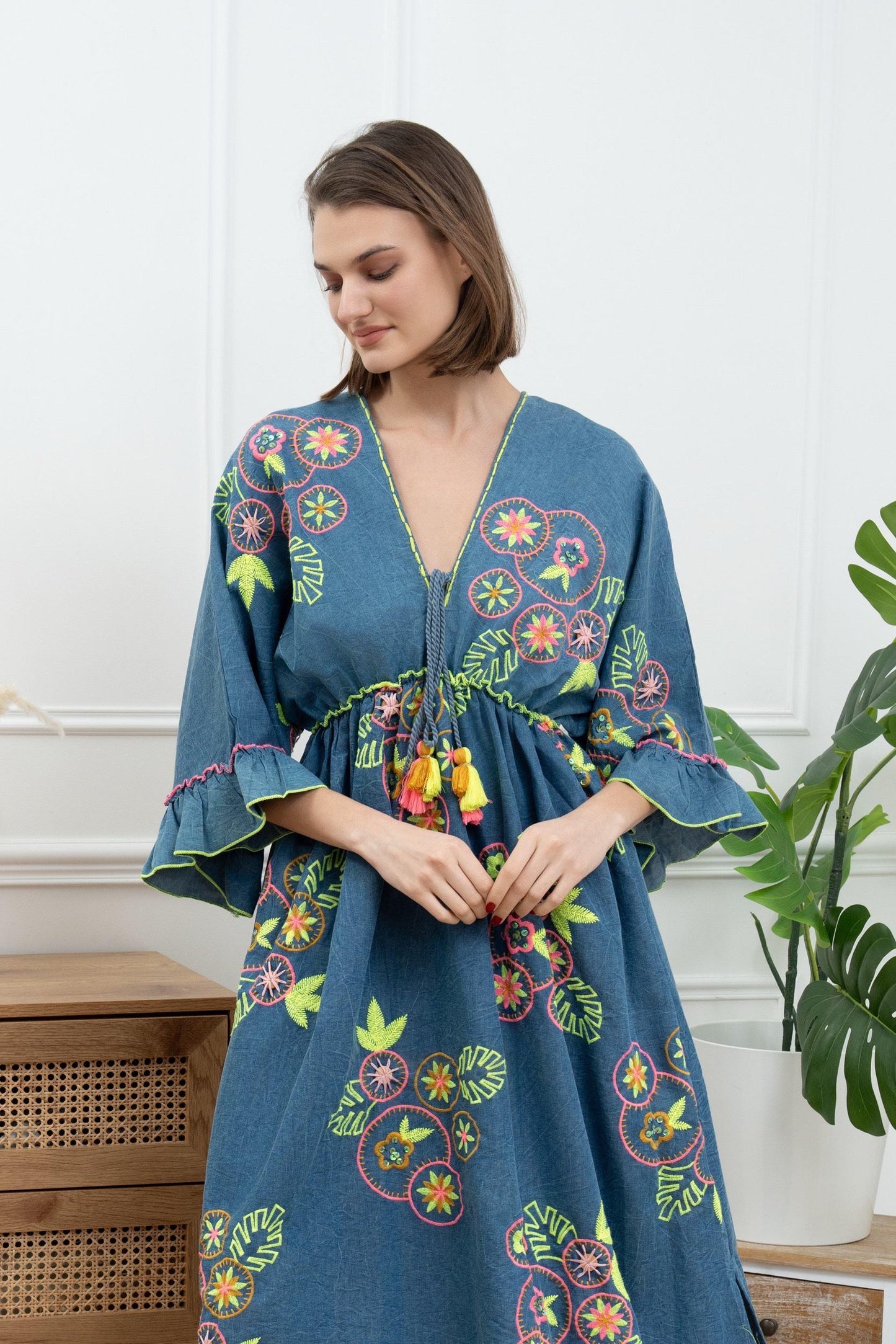Embroidery Dress GD