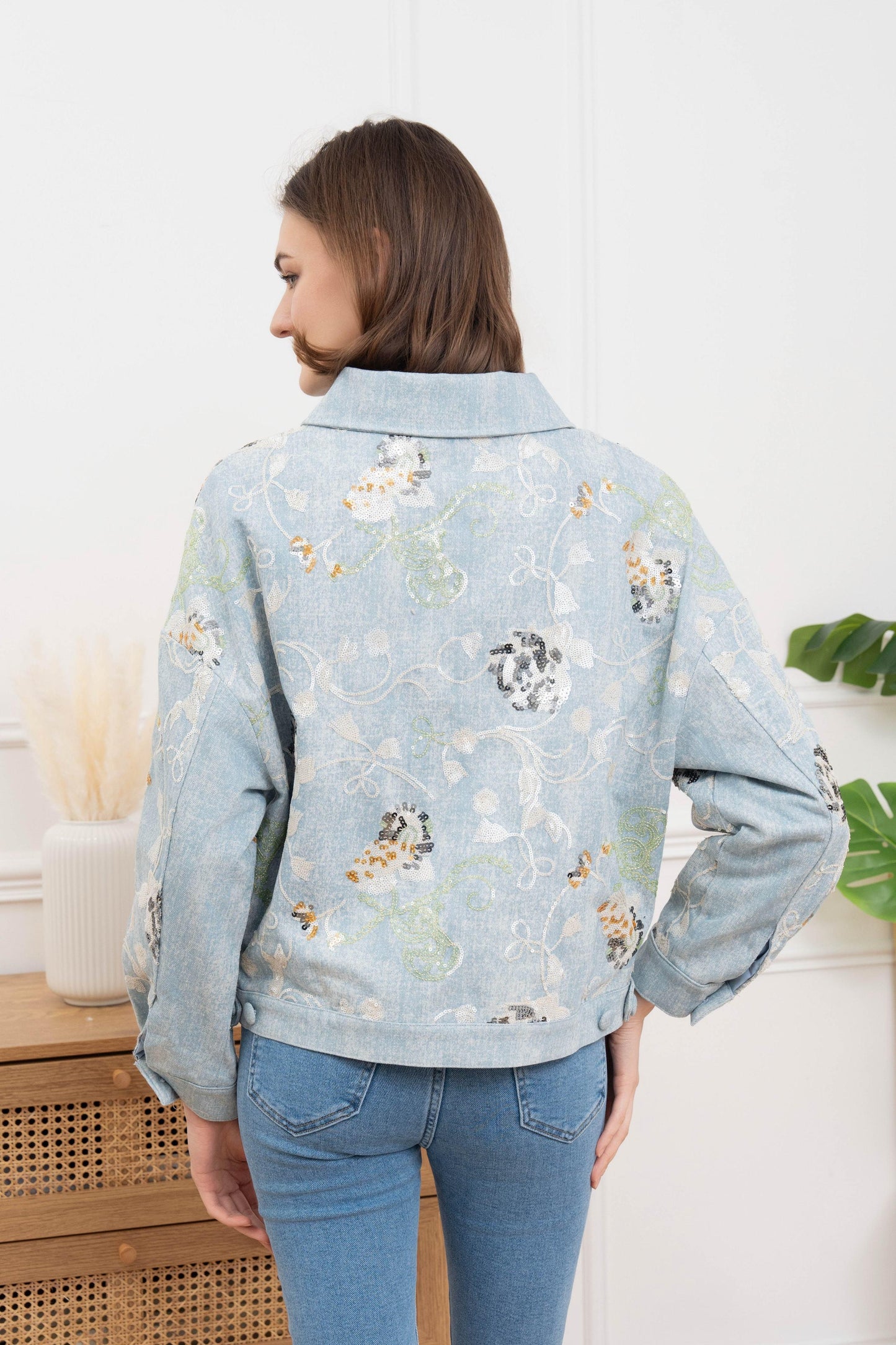 Jacket denim embroidery