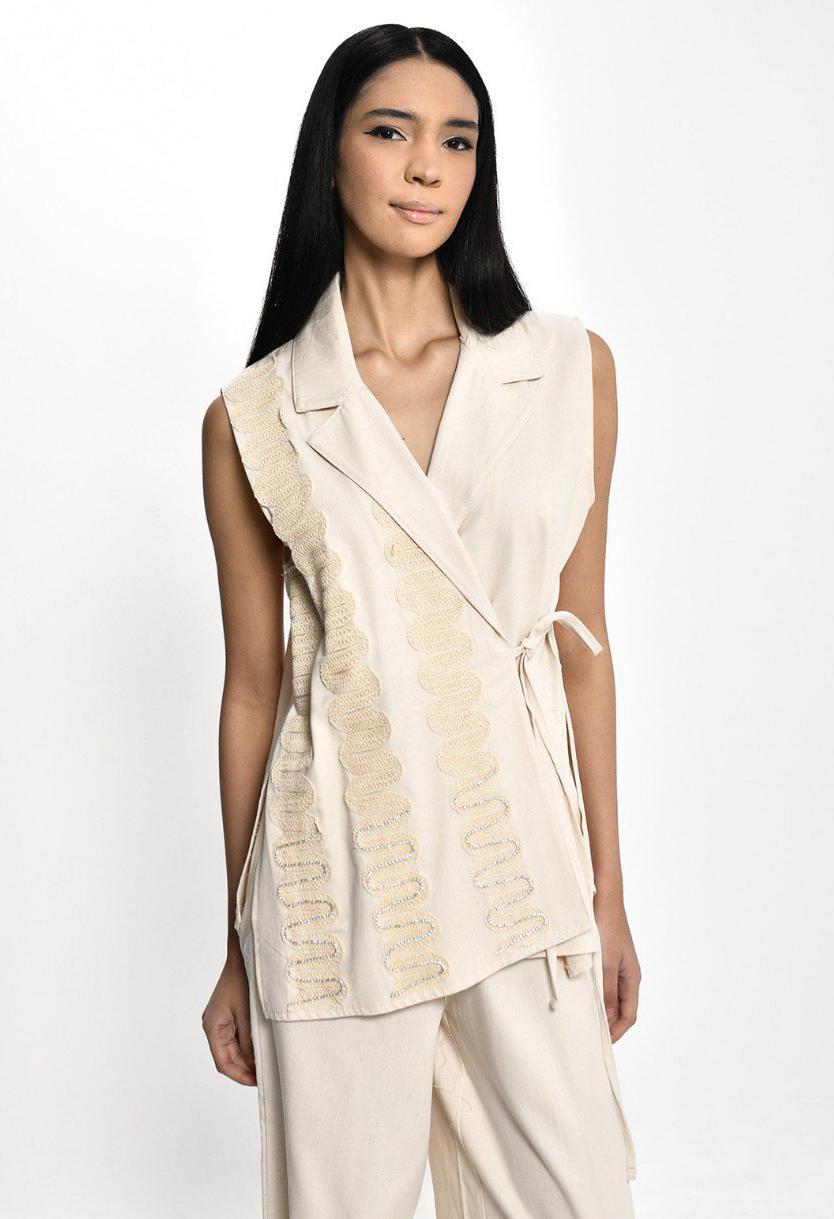 Set Beige Embroidered Deqm