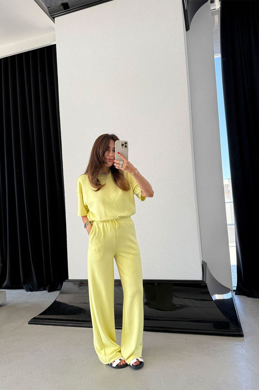 Yellow Set