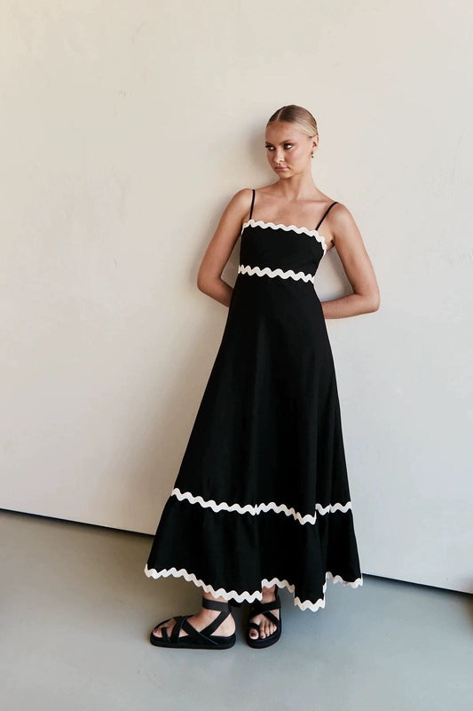 Dress Piped Black