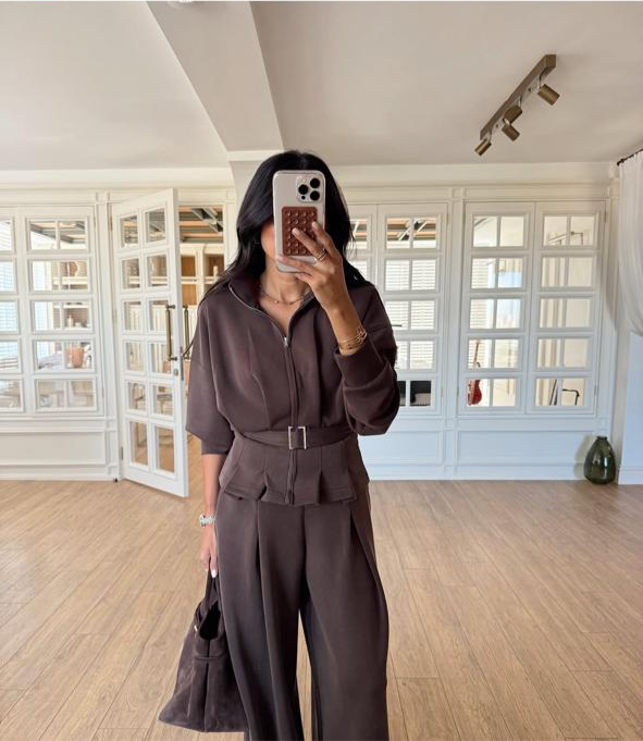Brown set belt
