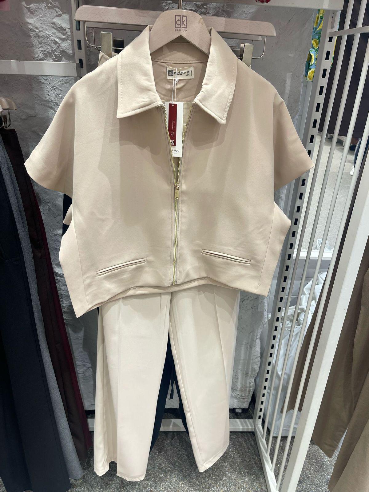 Plain Set Beige Pants