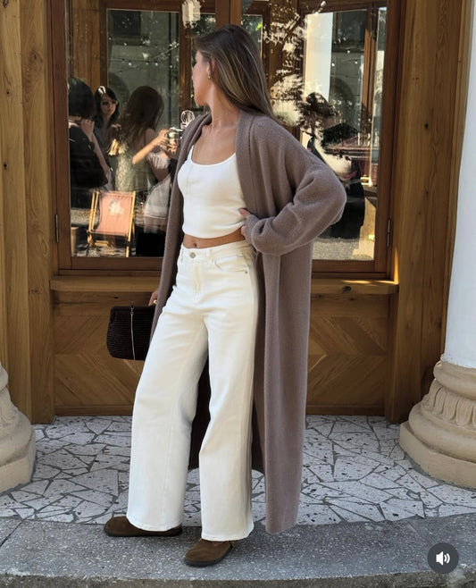 Cardigan Fur cafe light