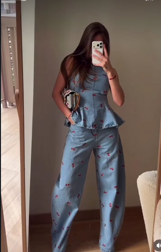 Set blue cherry