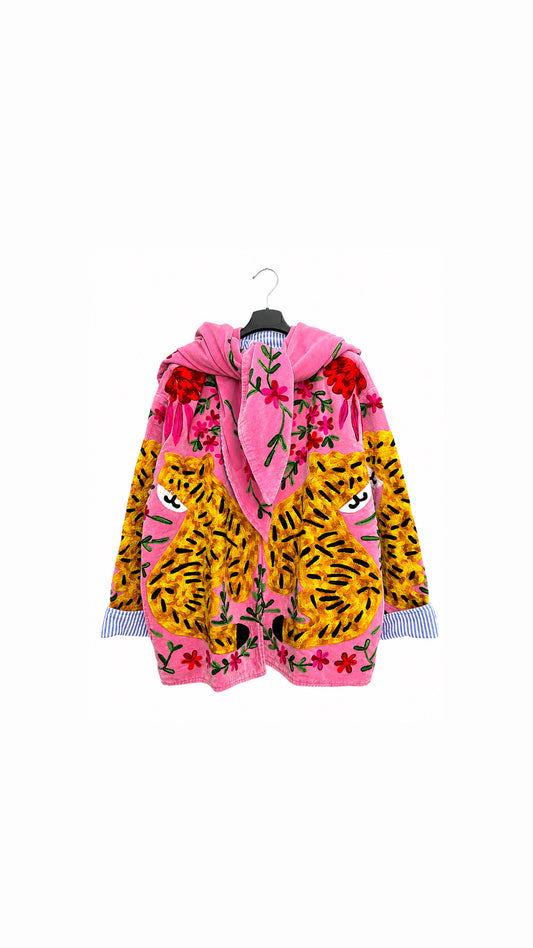 Jacket embroidery lion fushia