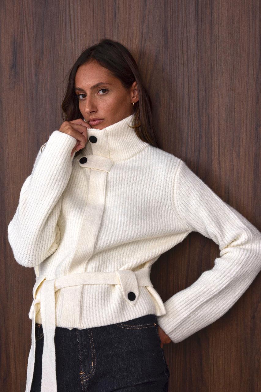 Cardigan jacket knit off white belt
