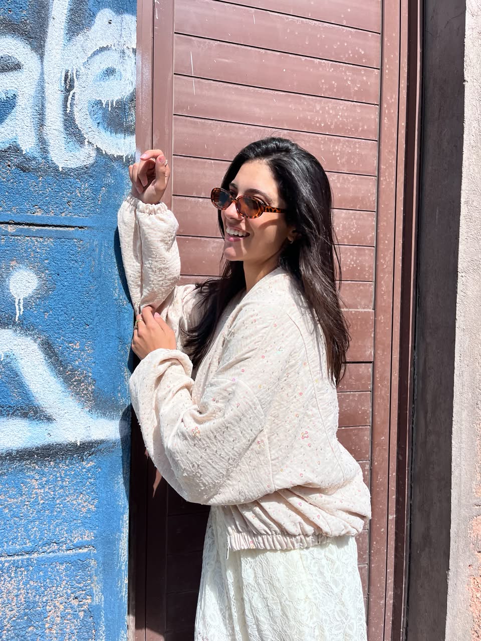 Shirt beige sequins