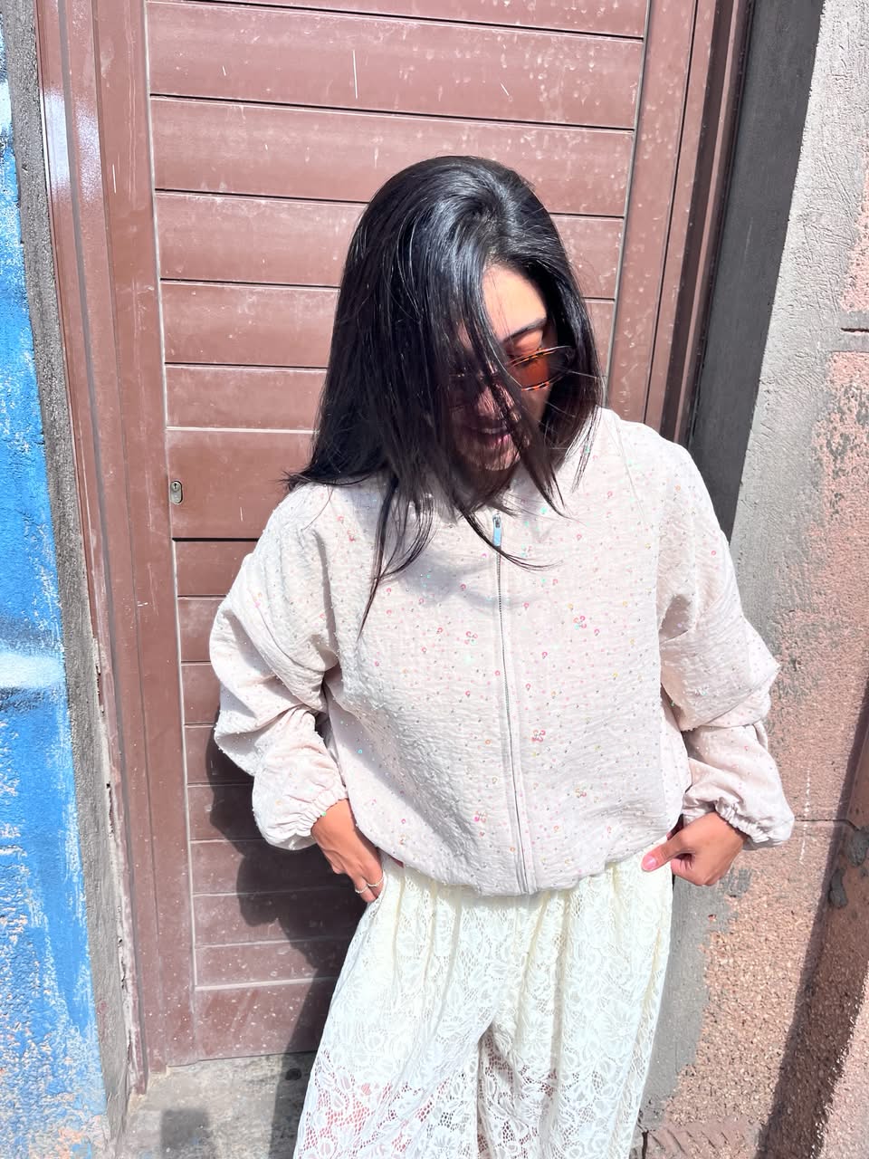 Shirt beige sequins