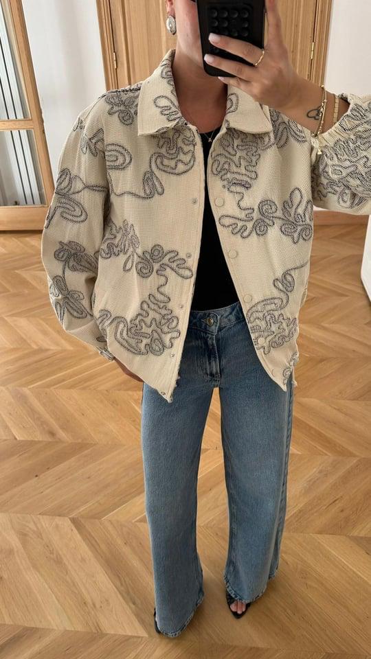 Jacket Embroidery light