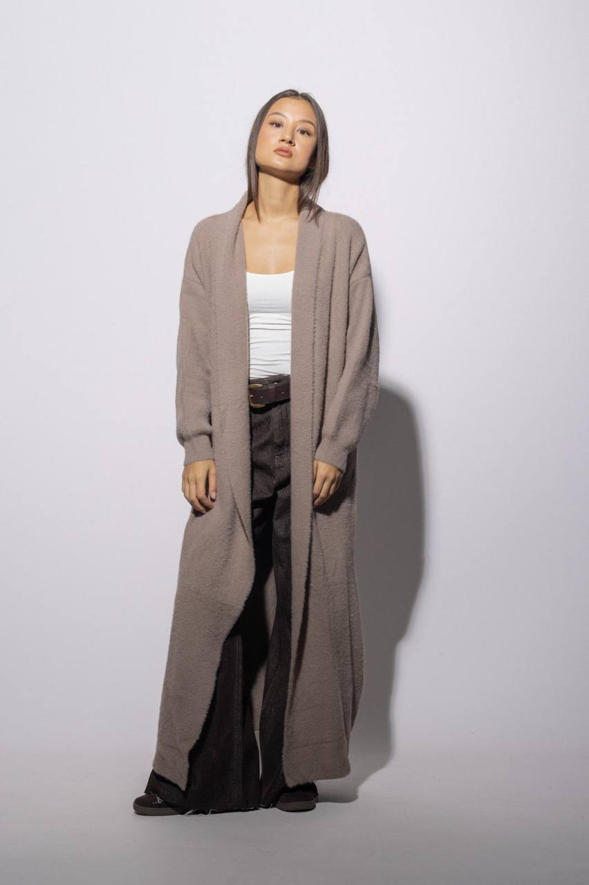 Cardigan Fur cafe light