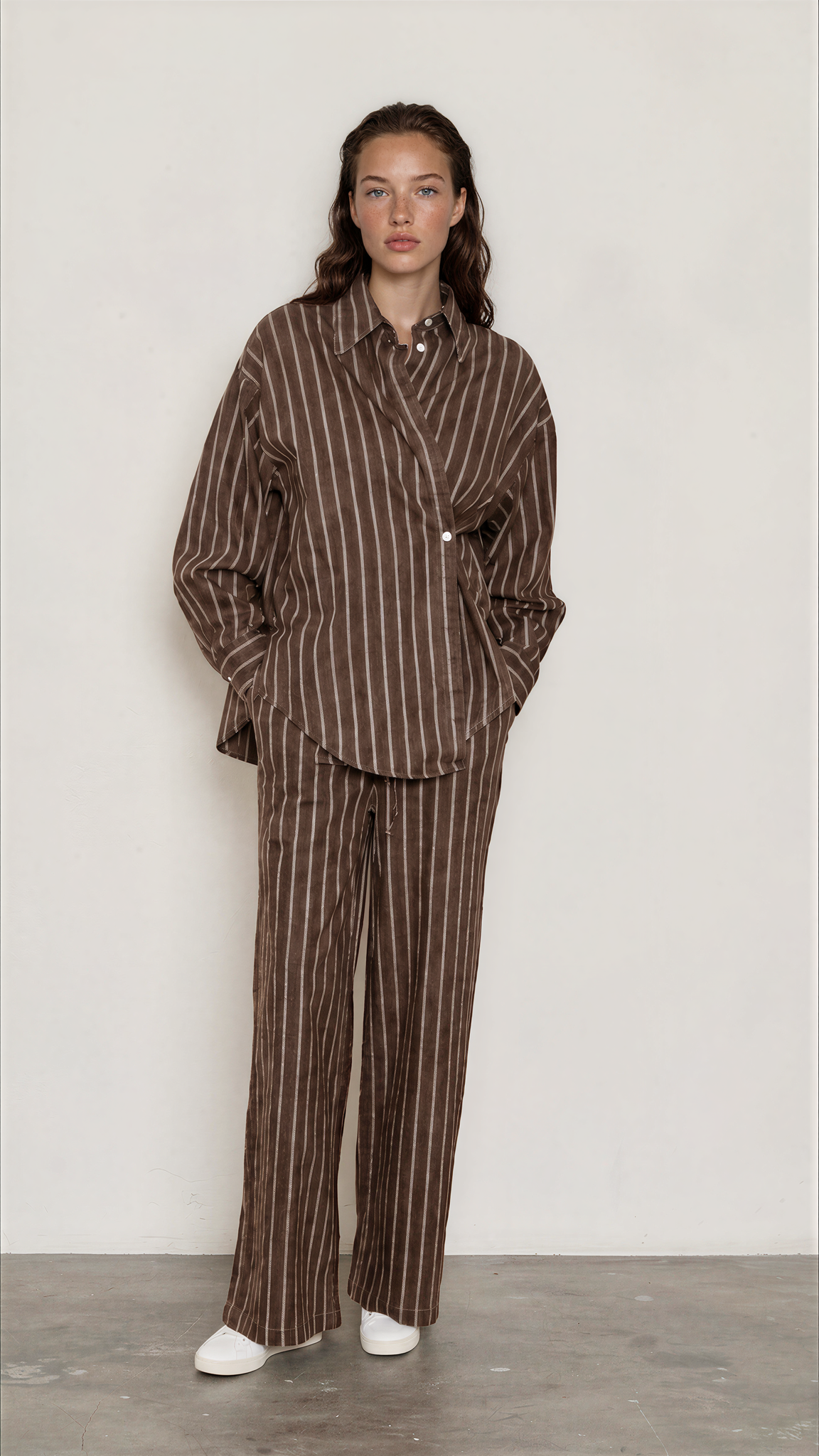 Set stripe brown side button