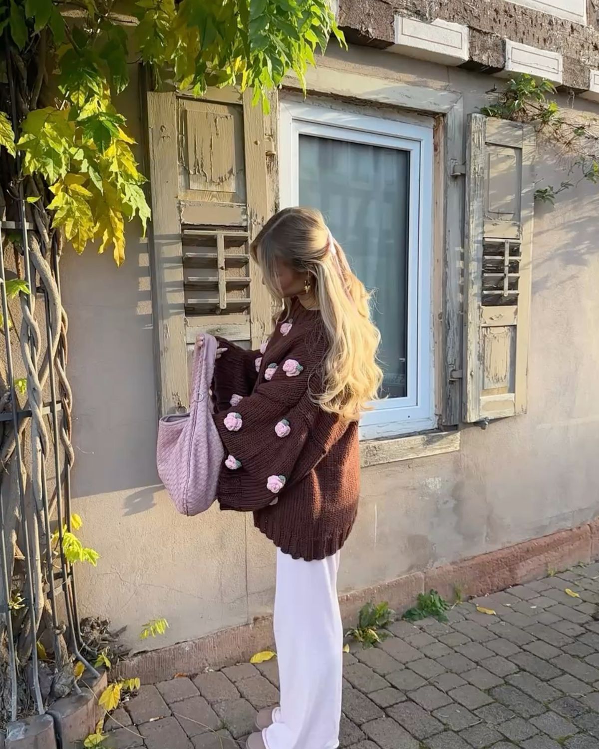 Pullover Brown Pink Flower