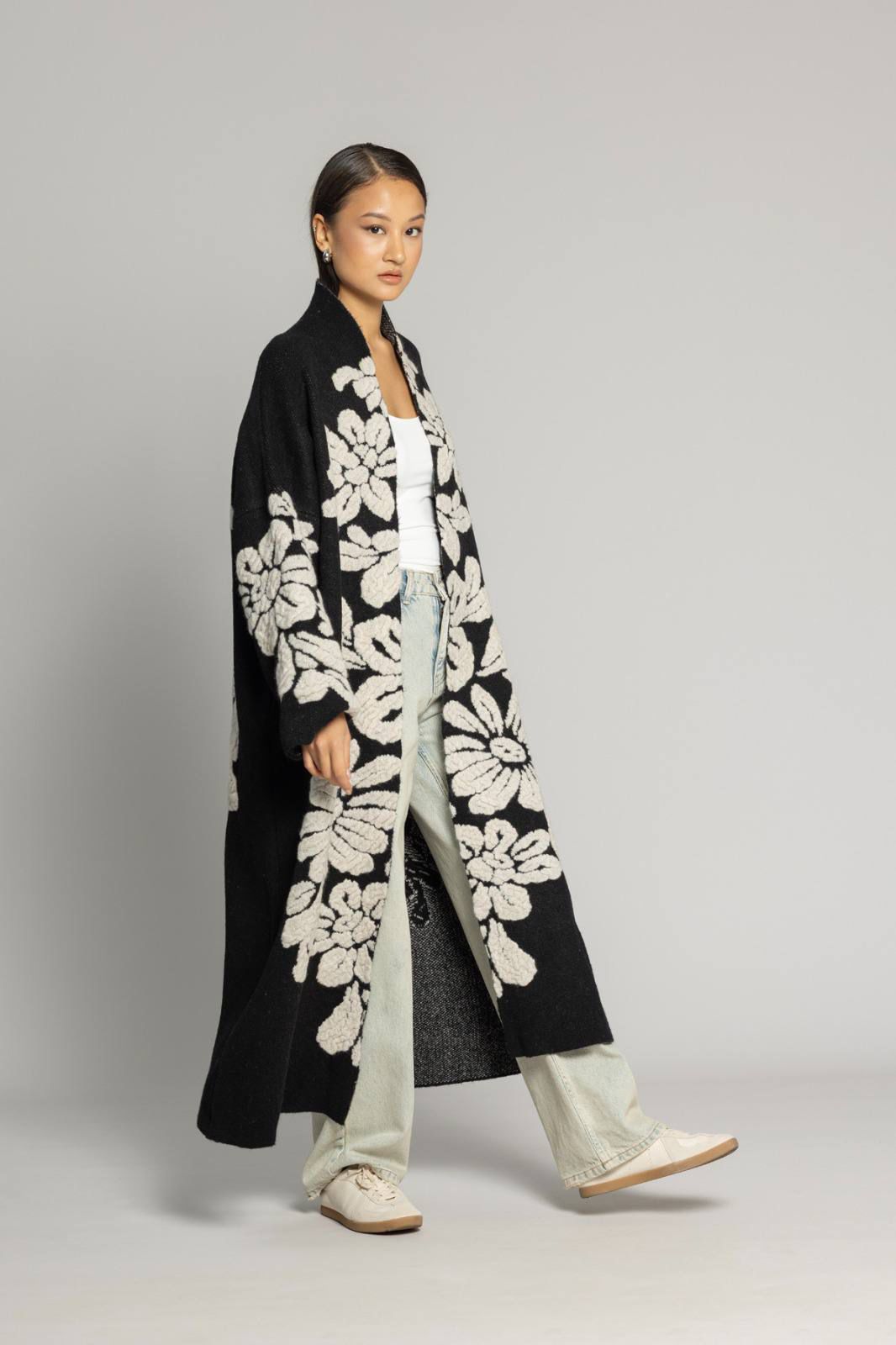 Cardigan embroidery black