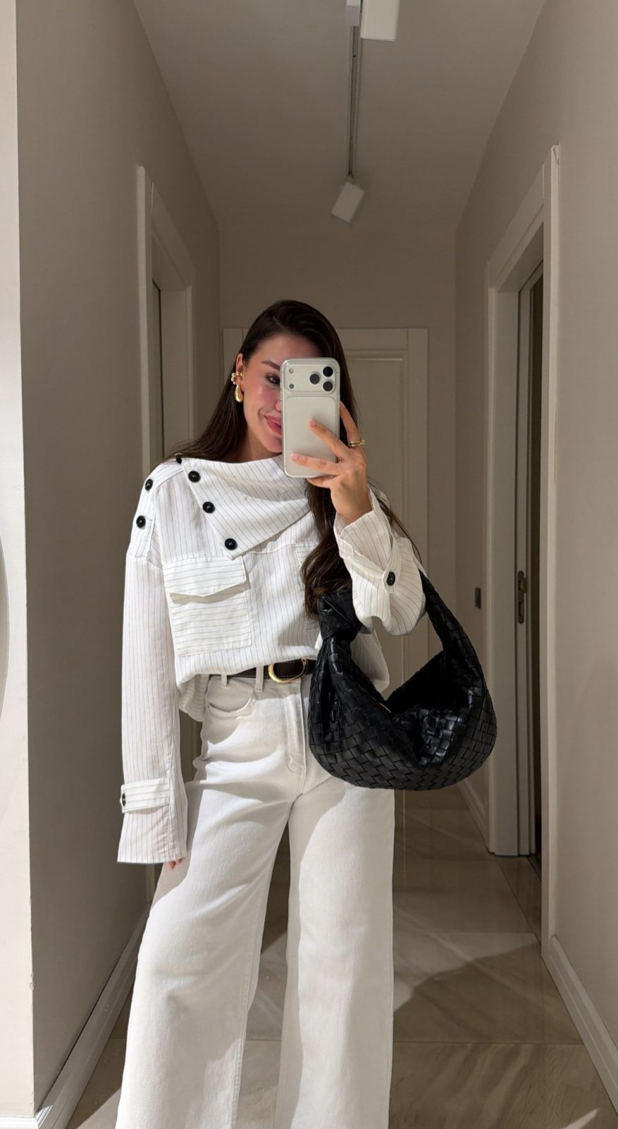 Shirt stripe white