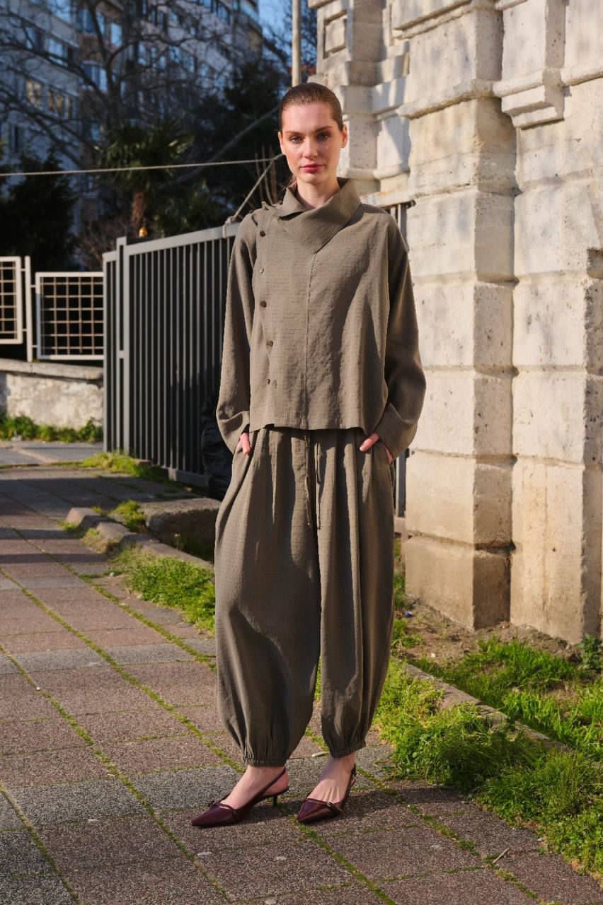 Set olive checkered
