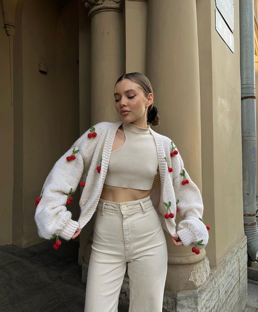 Cardigan white cherry