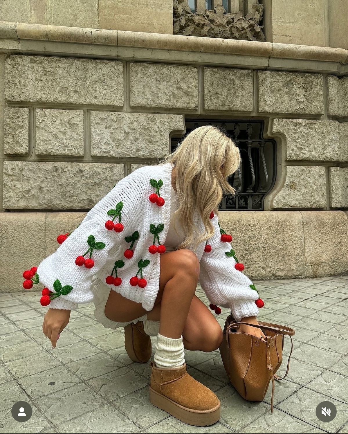 Cardigan white cherry