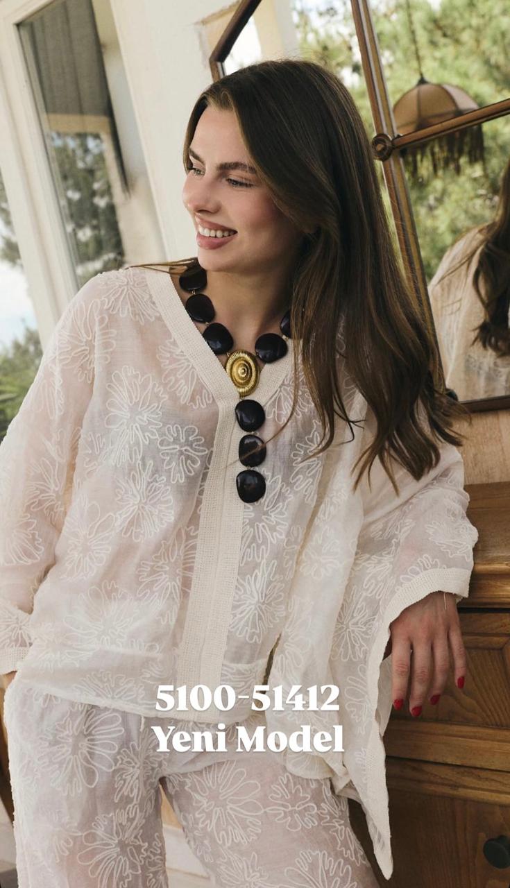 Set Embroidery Offwhite