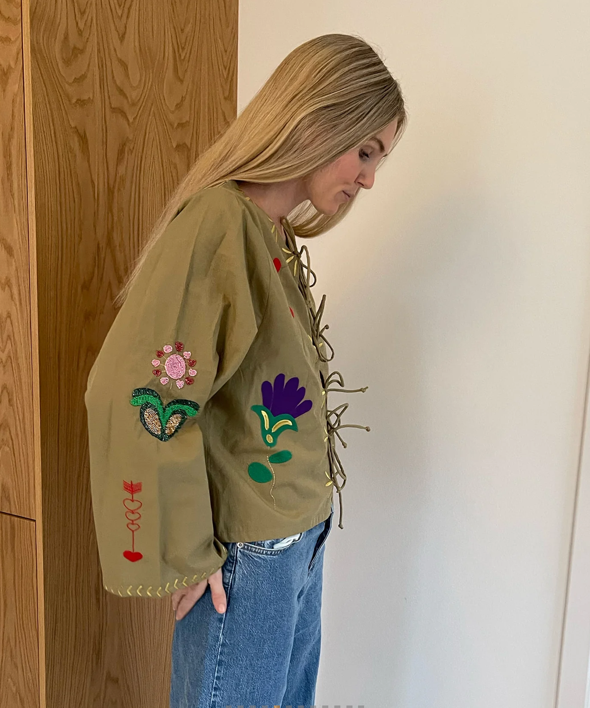 Shirt olive embroidery