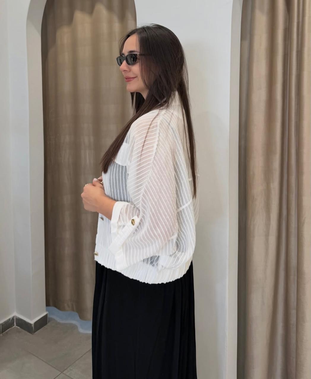 Shirt offwhite buttons
