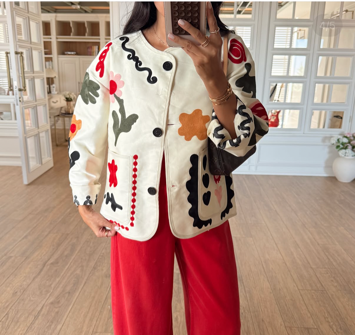 Jacket embroidery oversized