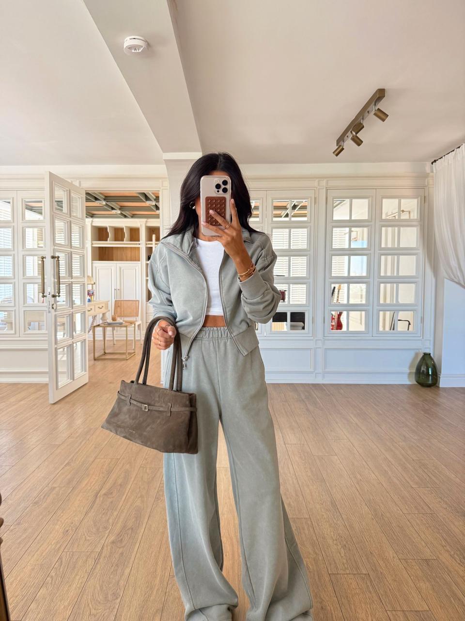 Set light olive cotton