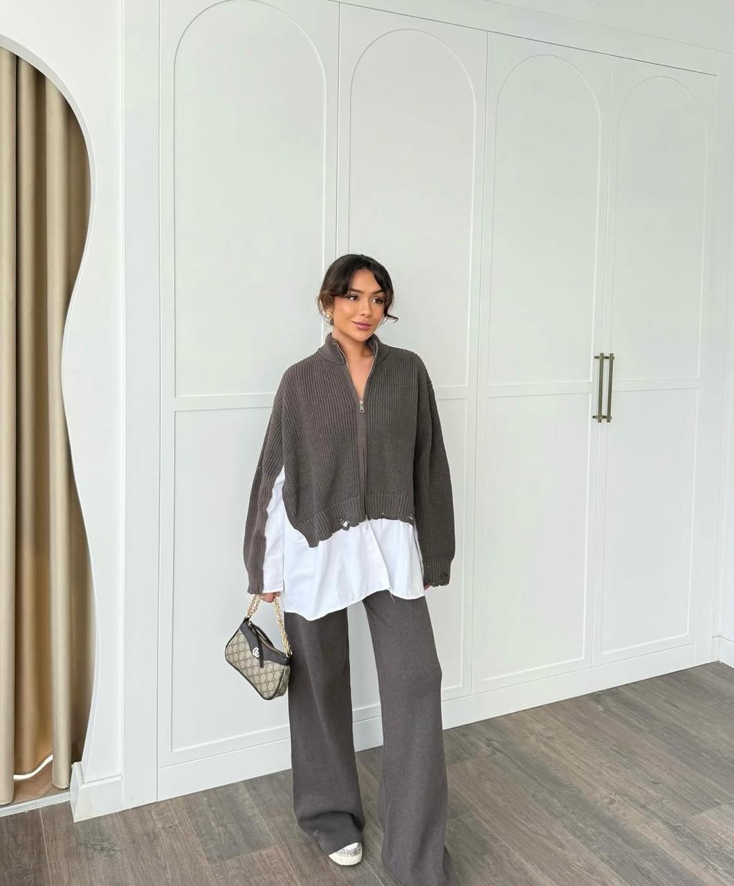 Brown Set attcahed shirt