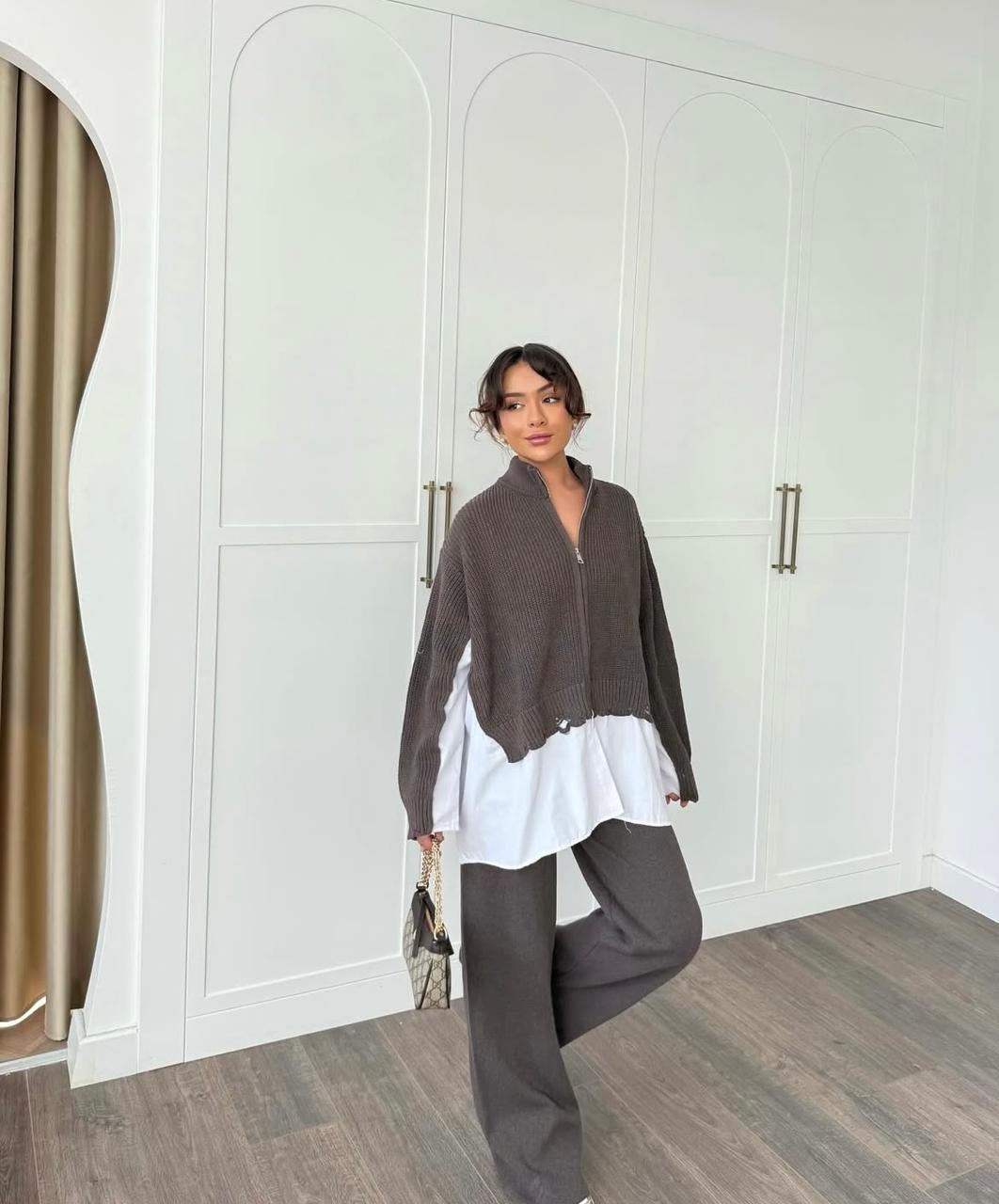 Brown Set attcahed shirt