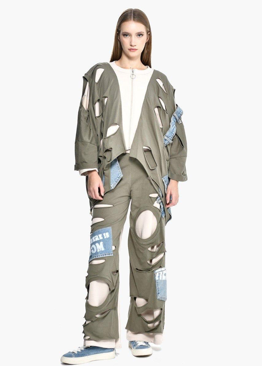 Sweater olive cutting