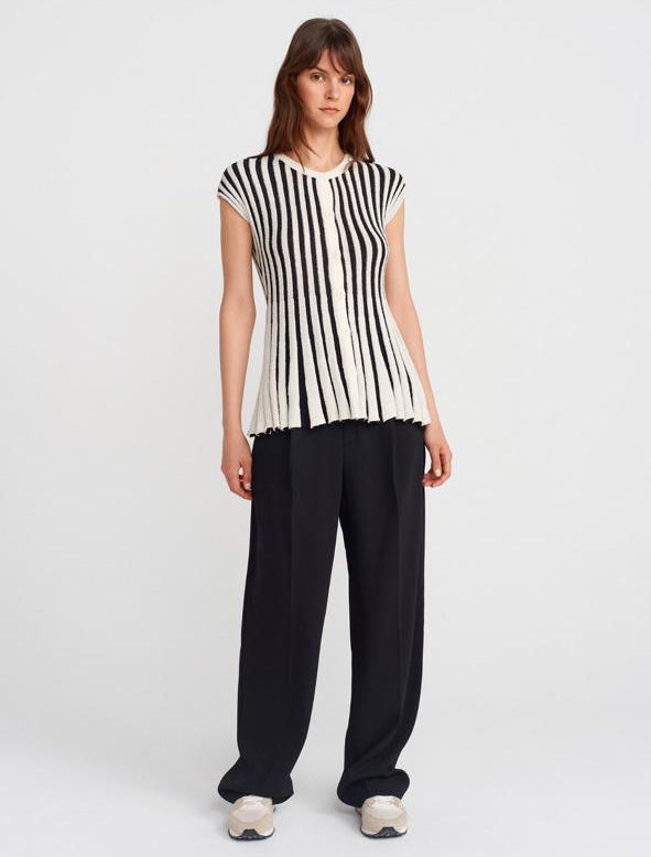 Vest Striped knitted