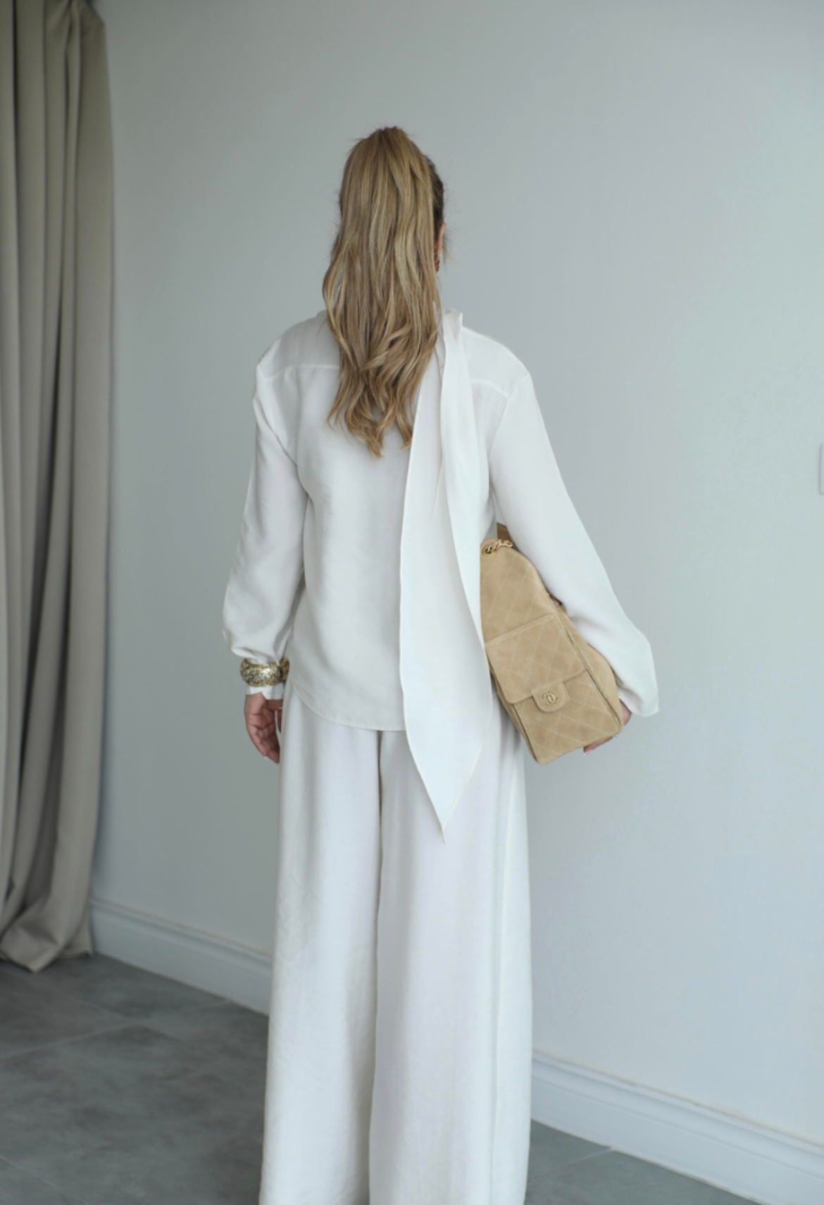 Set offwhite scarf attached