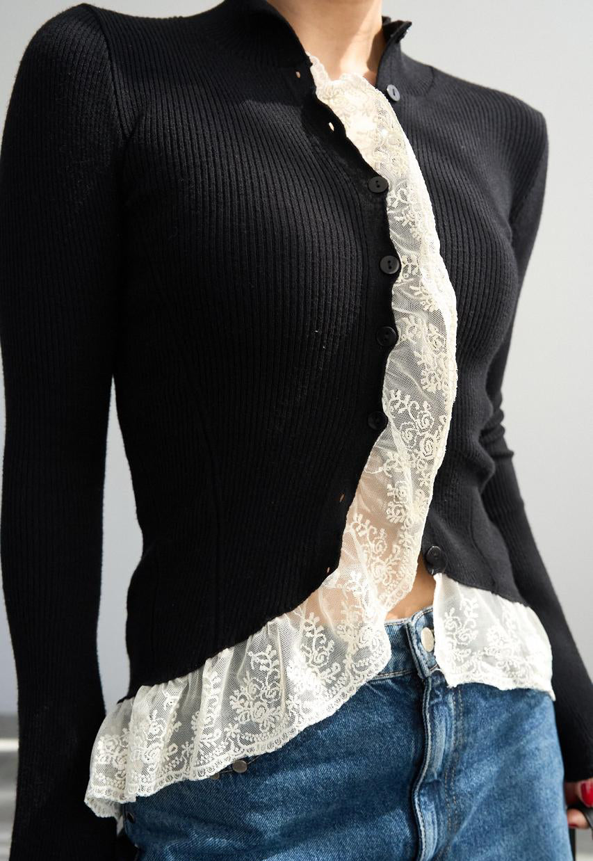 Pullover black knit lace