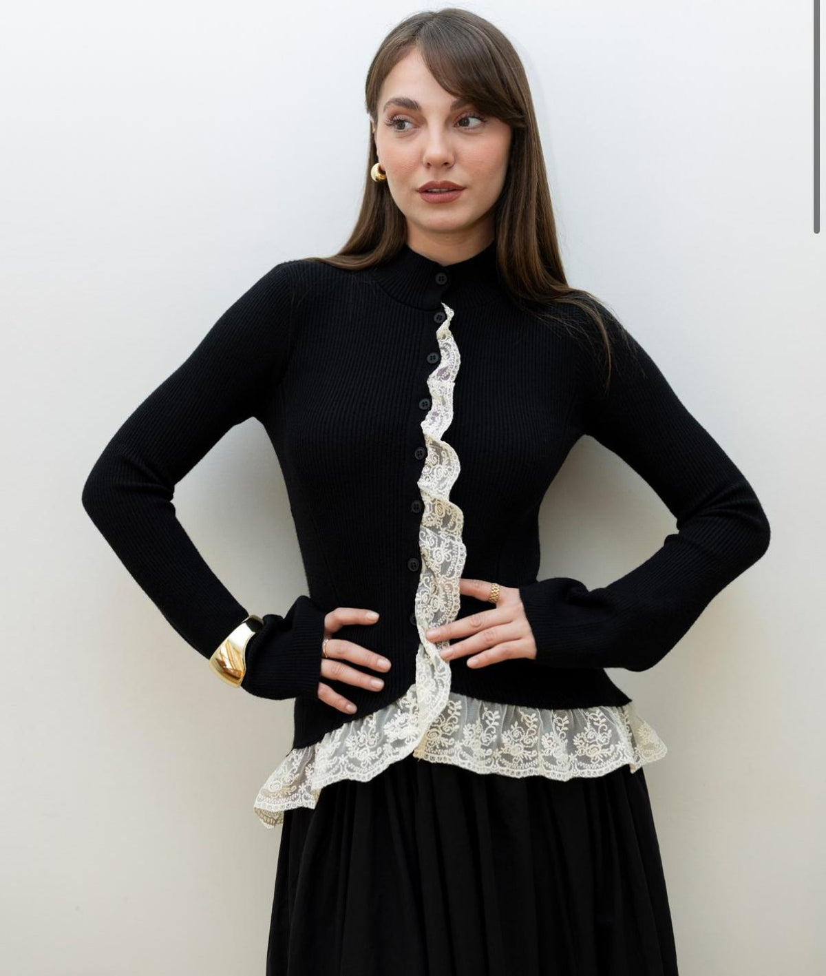 Pullover black knit lace