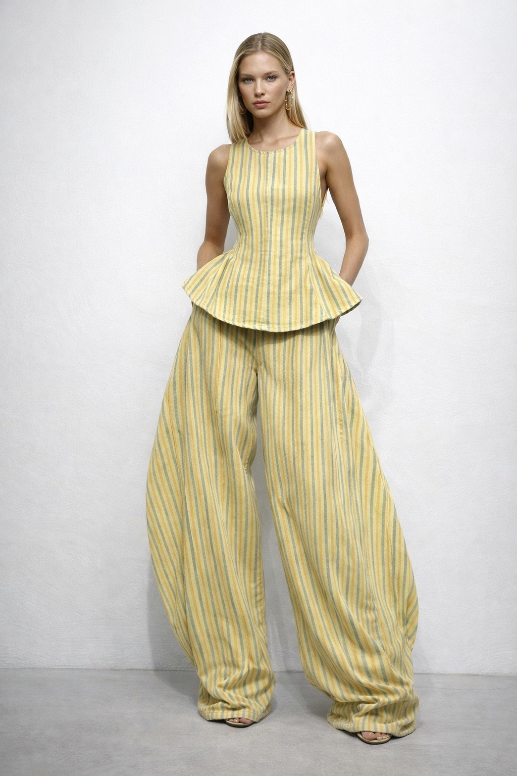 Set yellow stripe