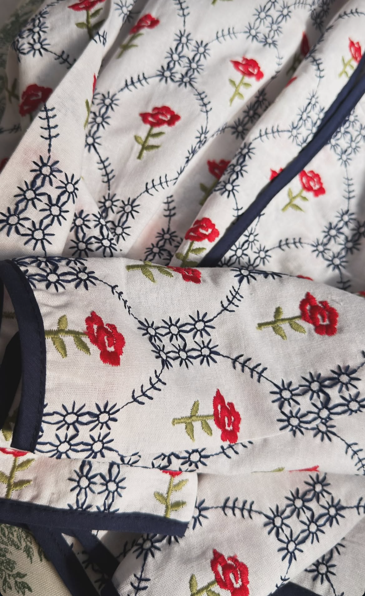Shirt embroidery floral blue red
