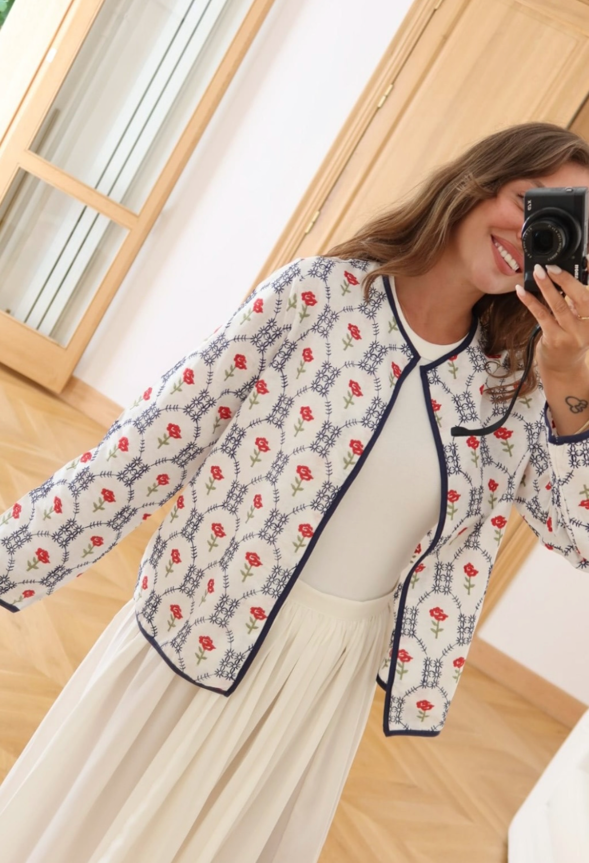Shirt embroidery floral blue red