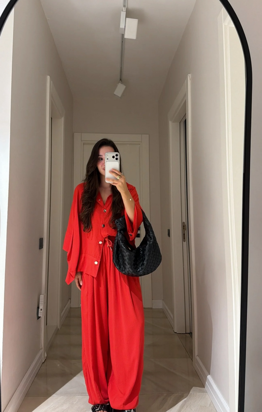 Set red plain