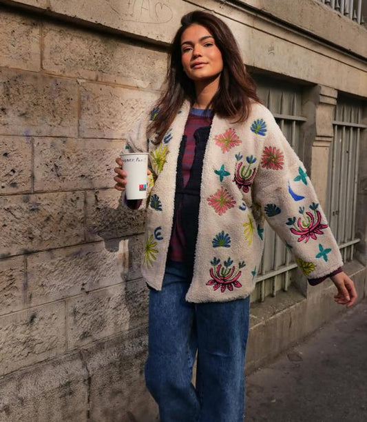 Jacket fur patch colors