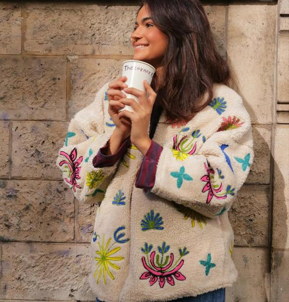 Jacket fur patch colors