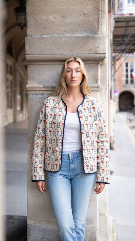 Jacket embroidery blue red
