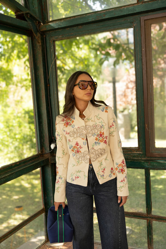 Jacket embroidery beige