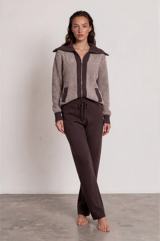 Set brown beige knit