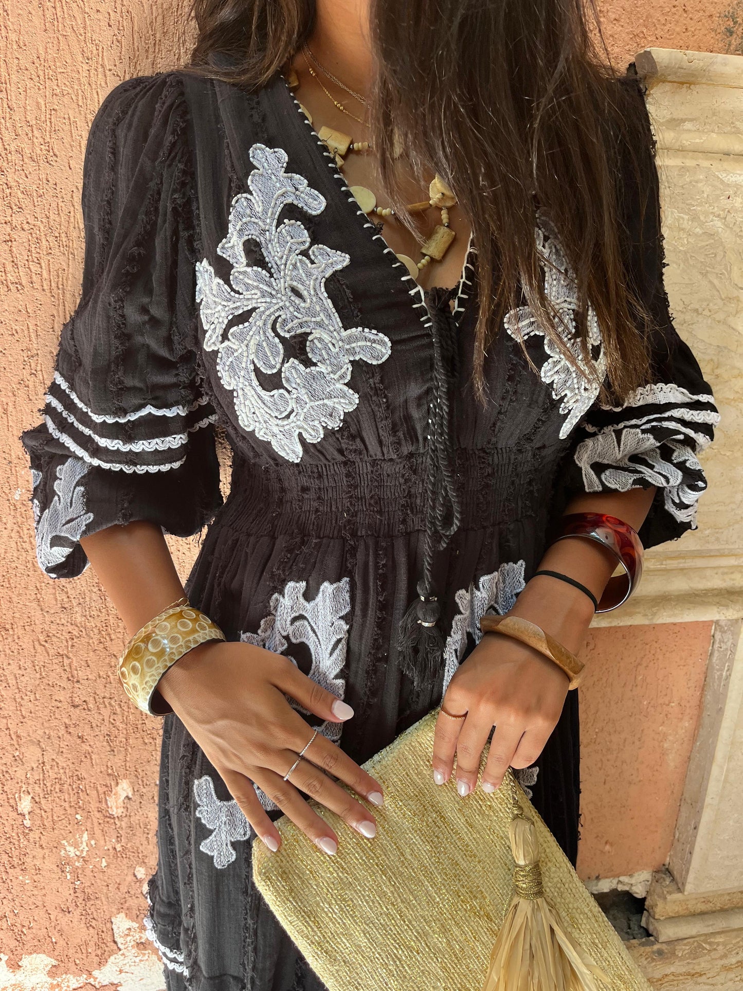 Sum black dress